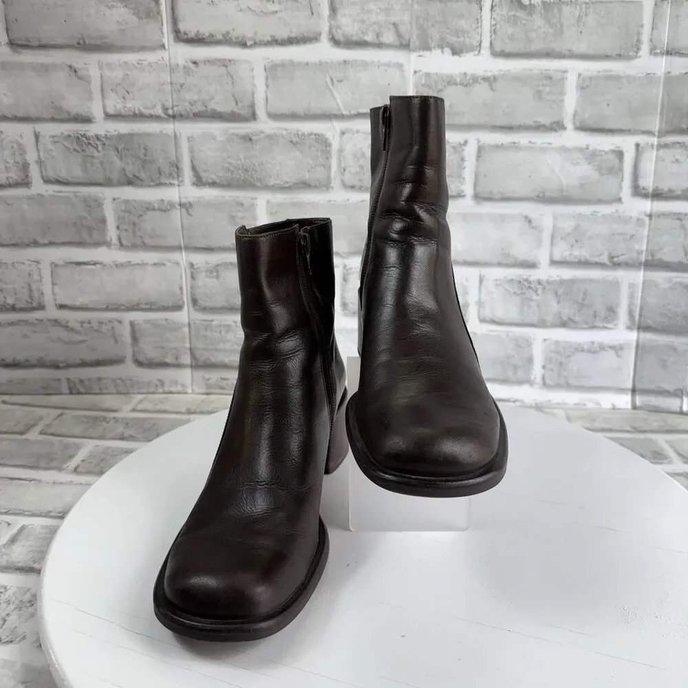 Diba Women's Size 8 VINTAGE Brown Leather Block Heel Chunky Y2K Zip Boots